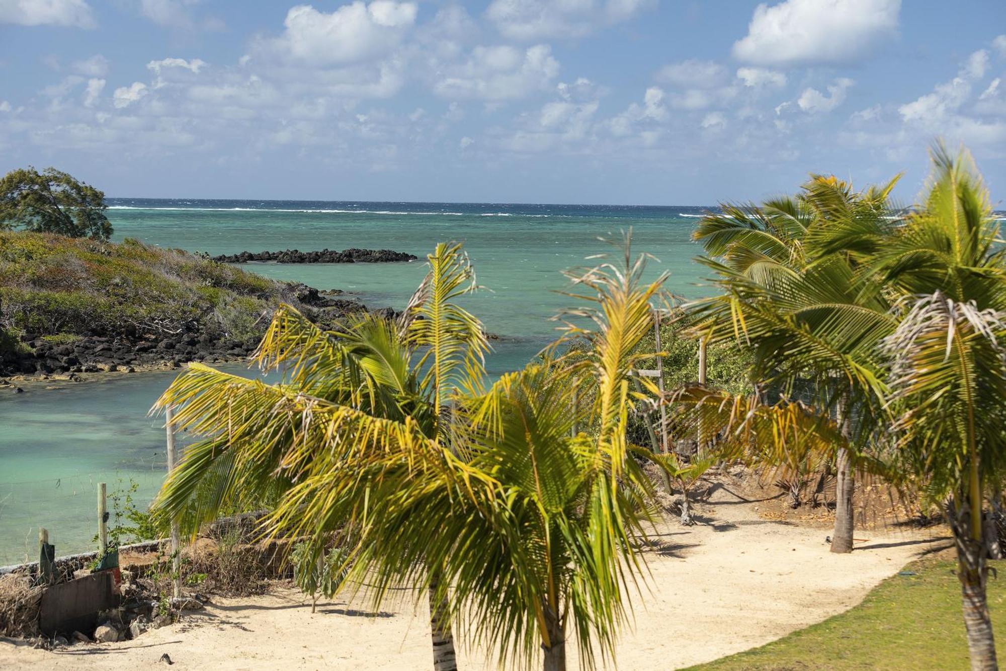 Ocean Grand Gaube Apartment Exterior photo